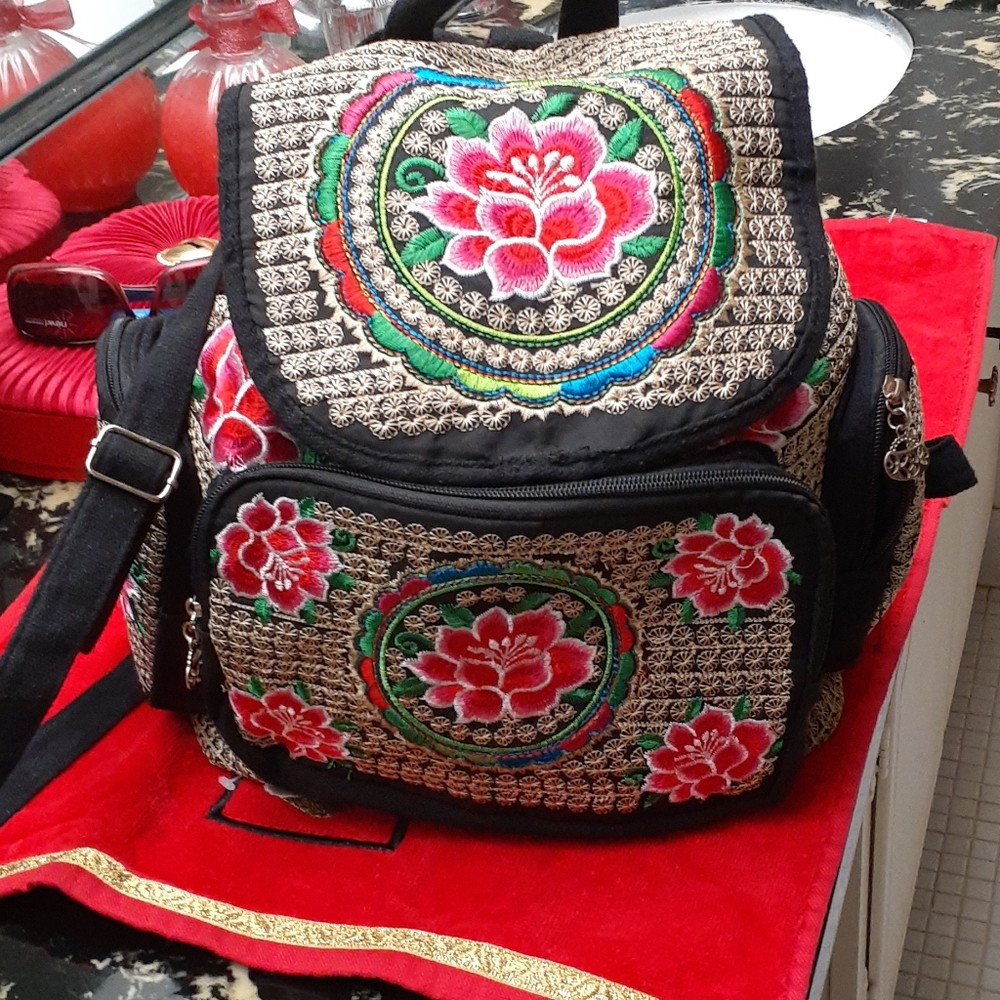 Shoulder bag - Picture 3 of 4